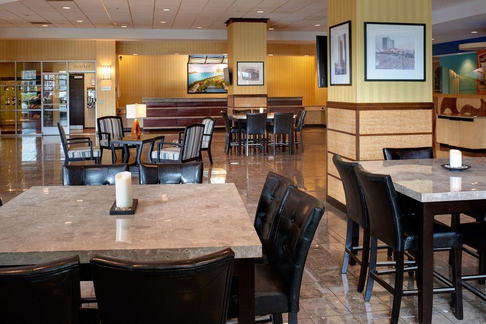 Hotel Courtyard By Marriott Downtown