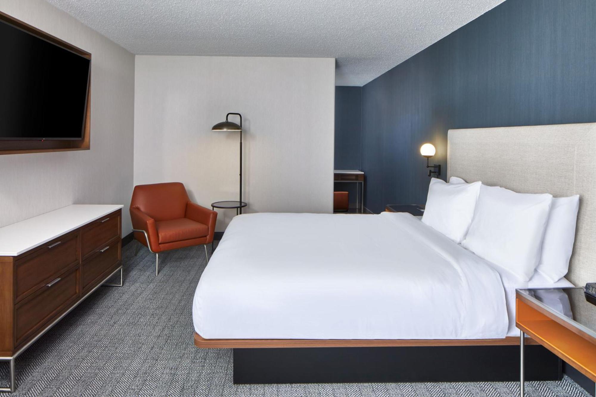 Hotel Courtyard By Marriott Downtown 3*