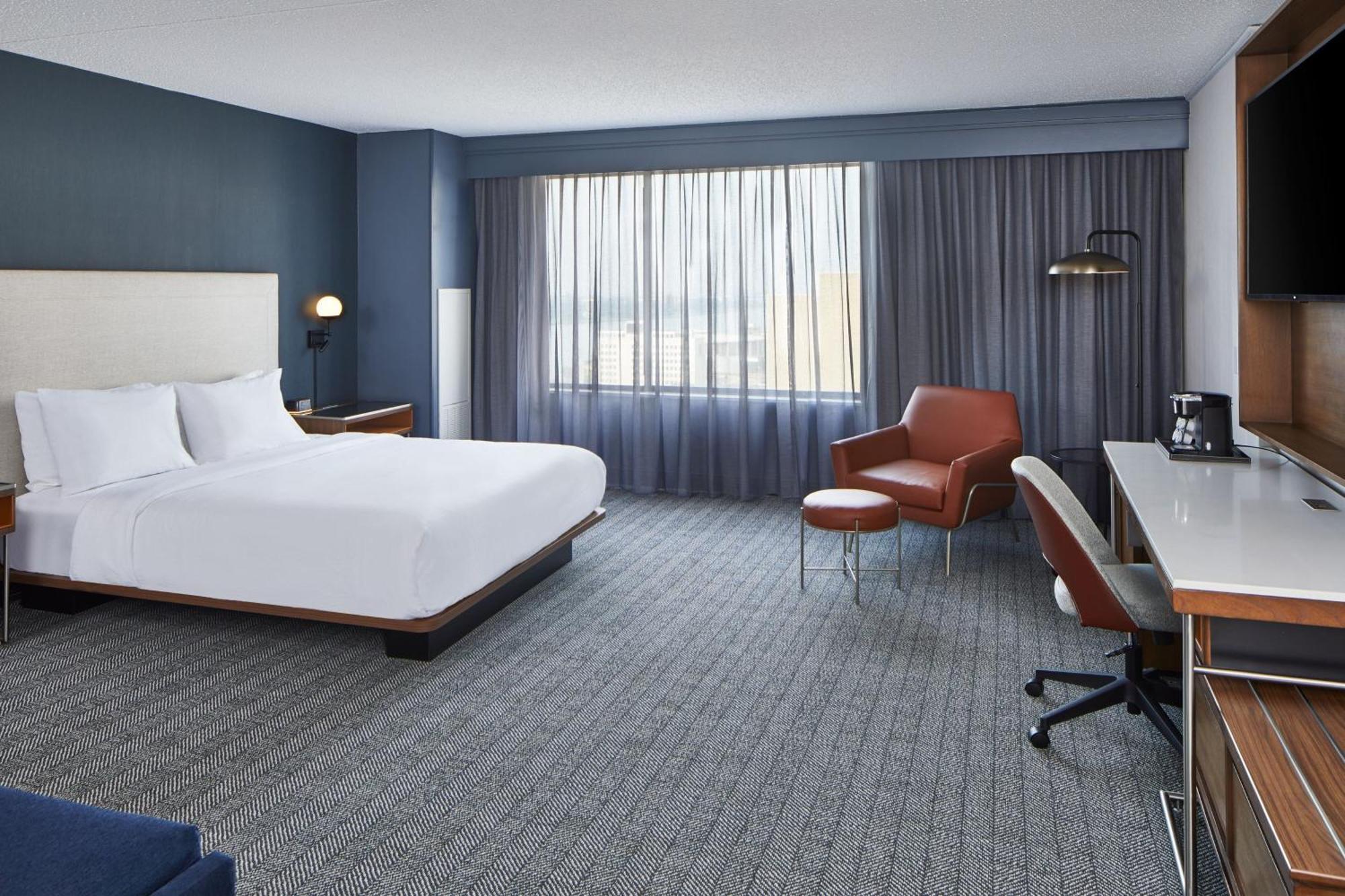 Hotel Courtyard By Marriott Downtown 3*