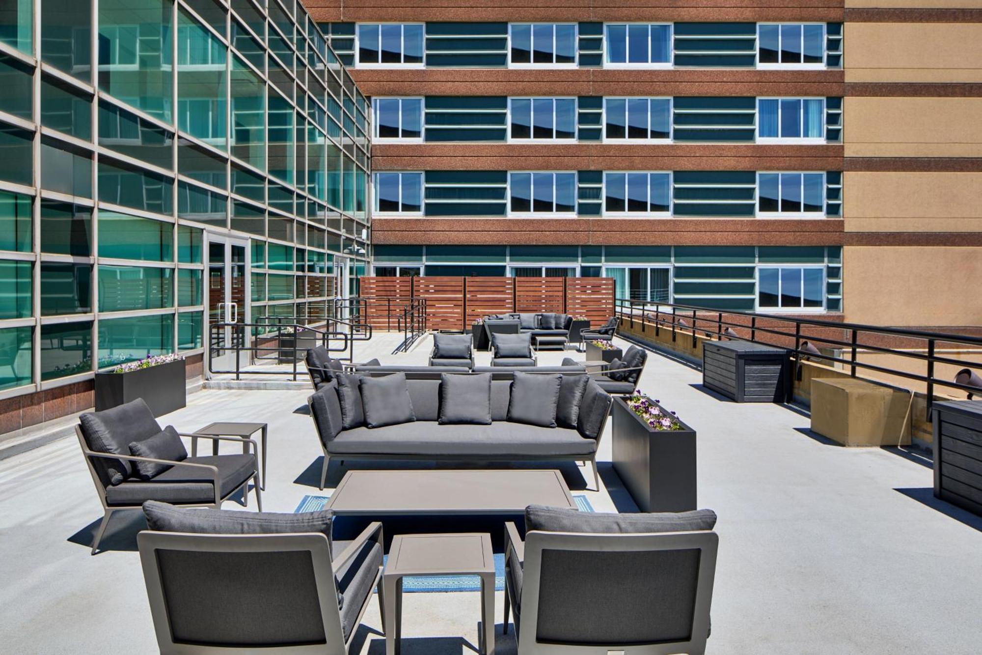 Courtyard By Marriott Downtown 3* Detroit