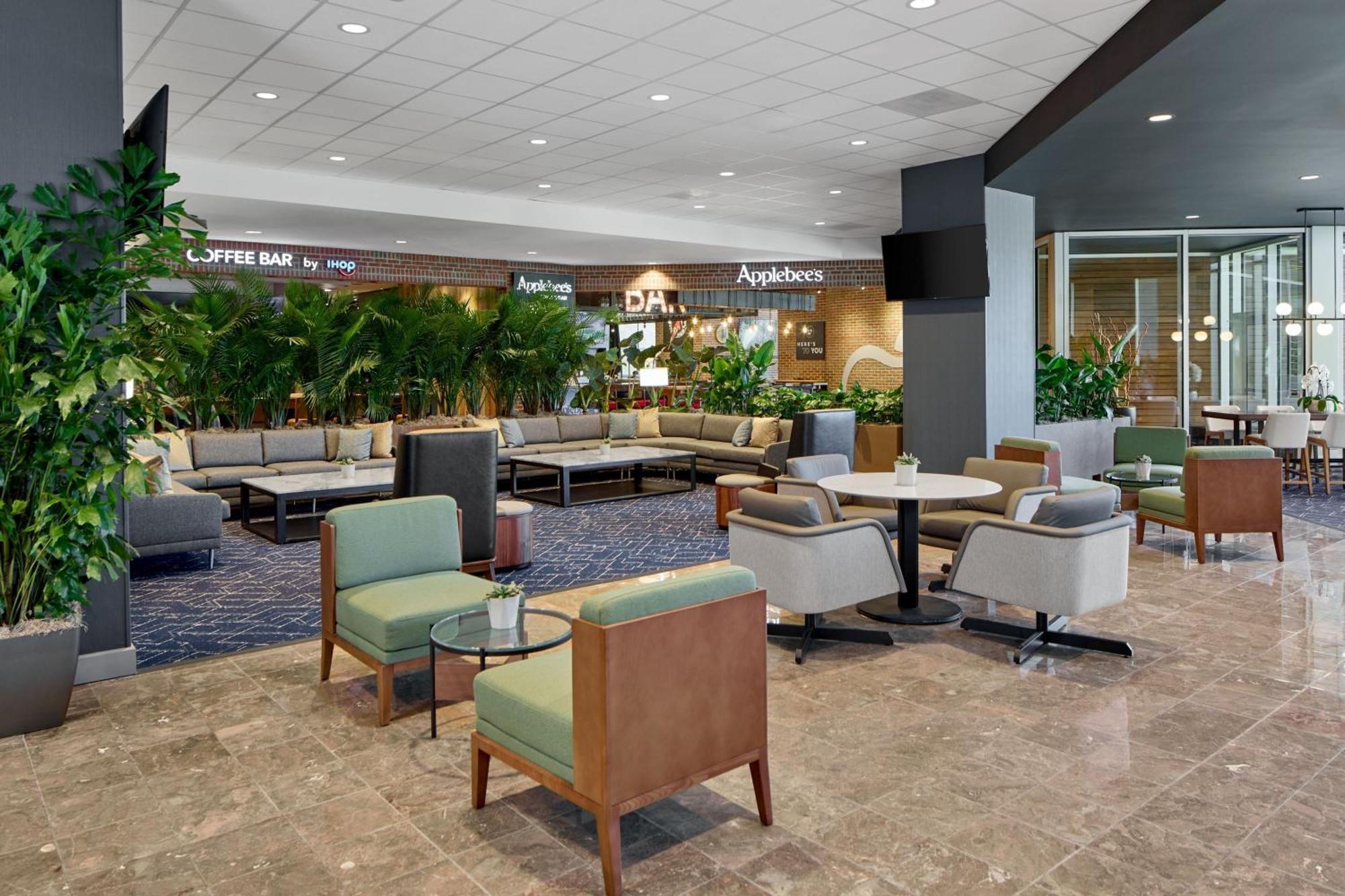 Courtyard By Marriott Downtown 3*