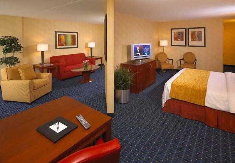 Hotel Courtyard By Marriott Downtown 3*